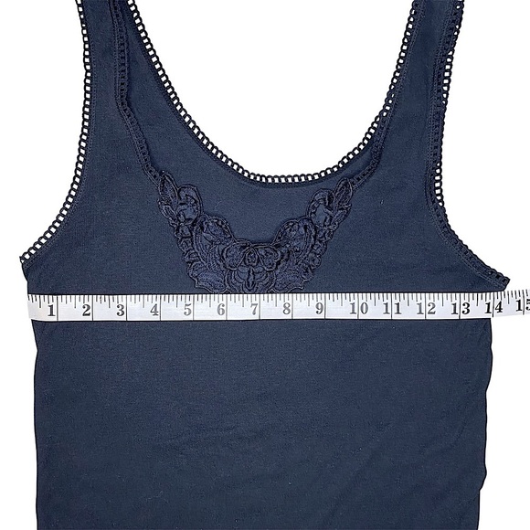 Vintage Black Embroidered Tank Top - Picture 4 of 9